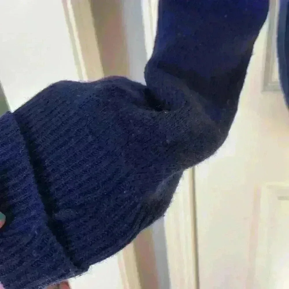 Slouchy, cozy navy blue v neck sweater size L
